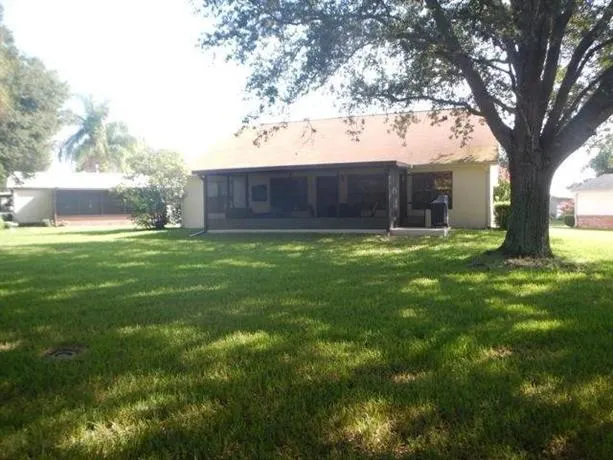Santiago Court House - Image 1