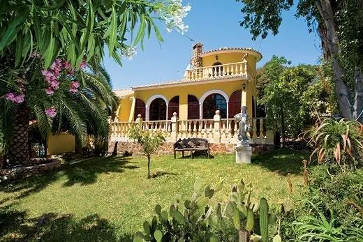 Casa Verde Oliva - Image 1