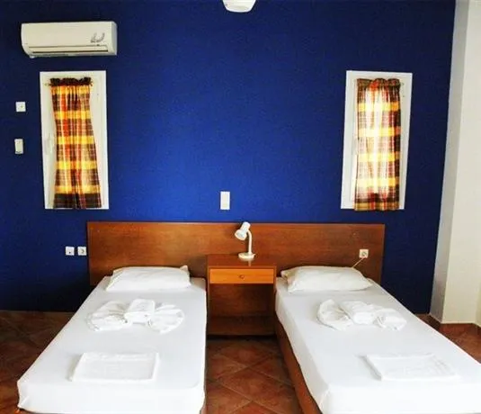 Penelope Hotel - Image 1