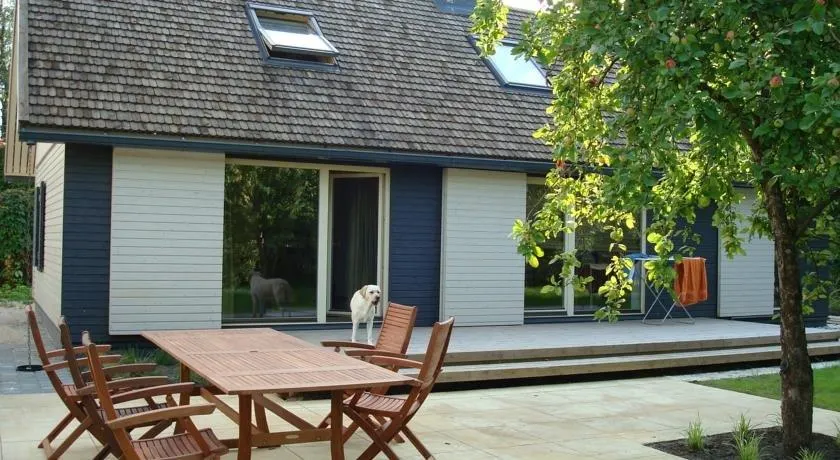 Lembitu Holiday Home - Image 1