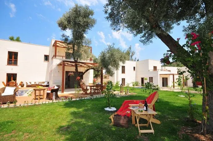 Greenlife Villas And Apartments - Image 1