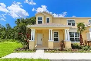 3 Bed Townhome At Serenity 17313 Orlando - Image 1