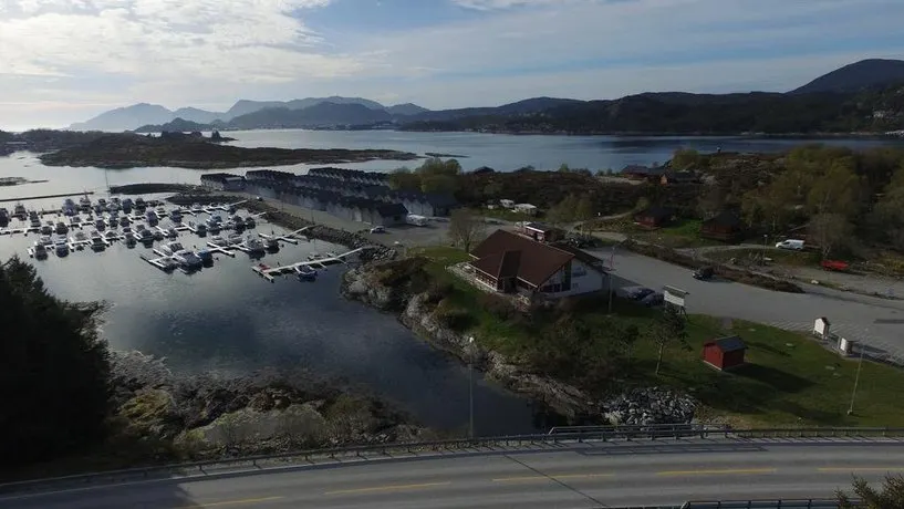 Lanternen Marina - Image 1
