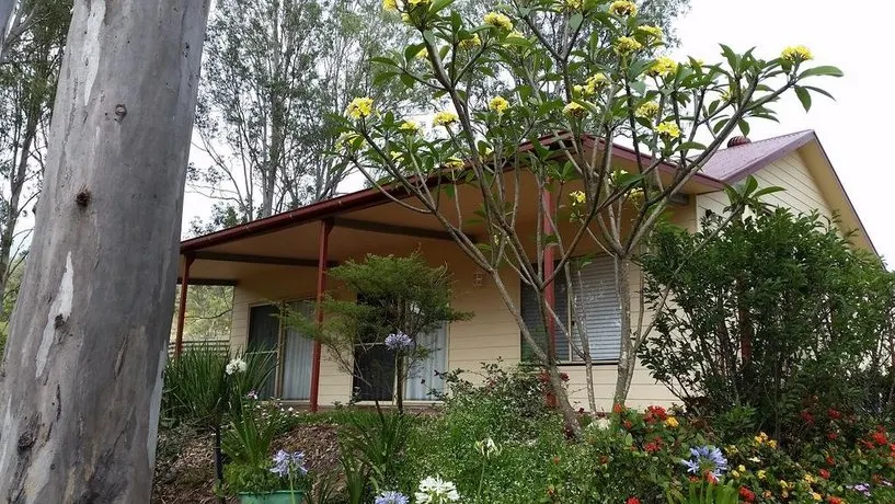 The Cottage Hunchy - Image 1