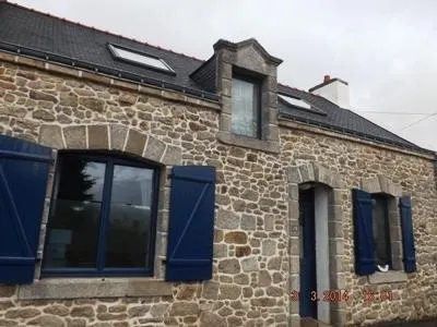 GITE LES EMBRUNS DE ST CADO - Image 1