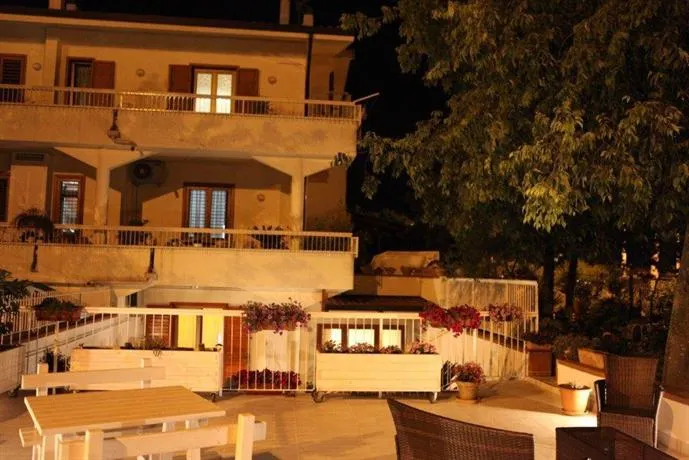 B&B Solacium - Image 1