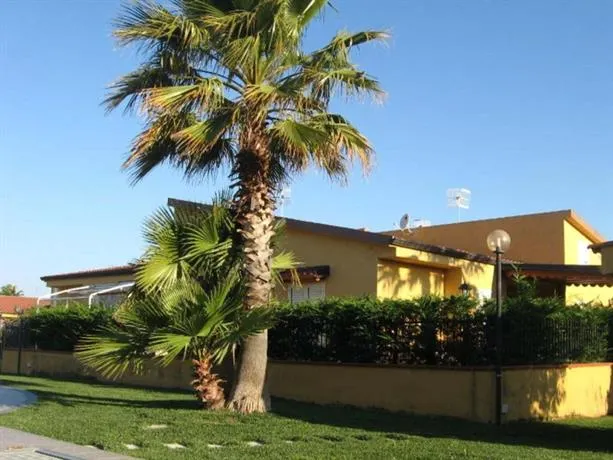 B&B SCALEAMARE VILLAGGIO VACANZE SAN FRANCESCO - Image 1