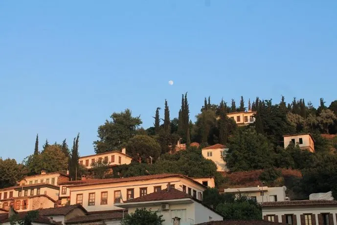 Nikbin Yamaç Pansiyon - Image 1