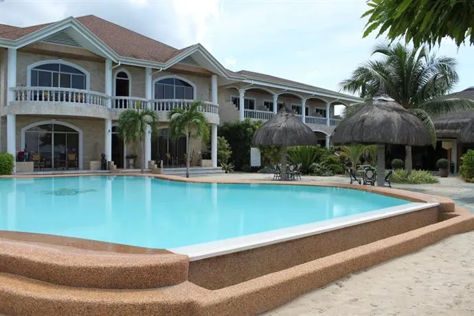 Linaw Beach Resort - Image 1