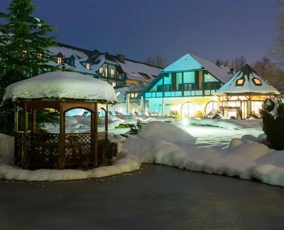 Romantik Hotel im Park - Image 1