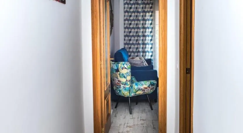 Laura Sea View Apartment - Image 1