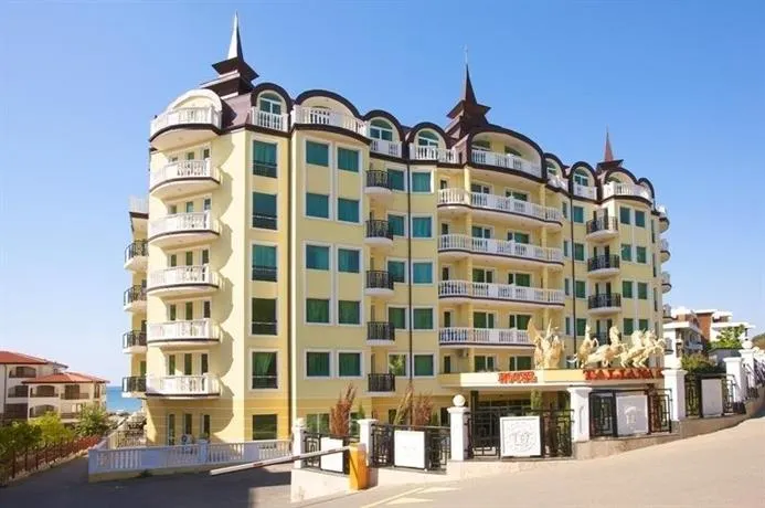 Taliana Beach - Image 1