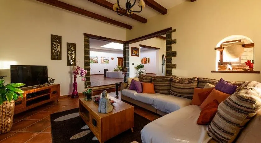 Villa El Mojon with private pool in Teguise - Image 1