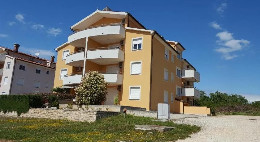 Apartment Larsen - Image 1