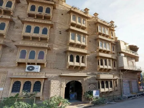 Hotel Haveli - Image 1