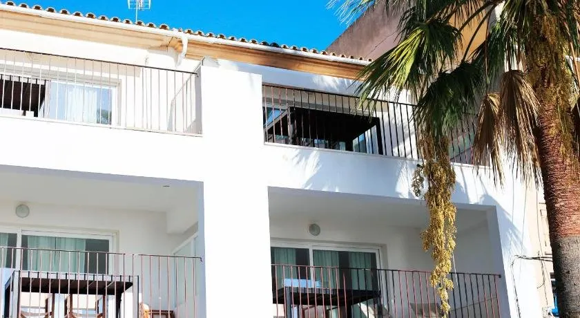 Apartaments Es Port - Image 1