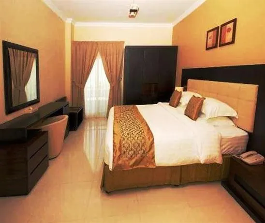 Emirates Springs Hotel Apartments - Image 1