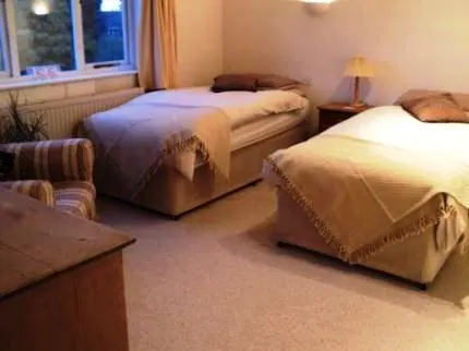 Maple Lodge - Image 1