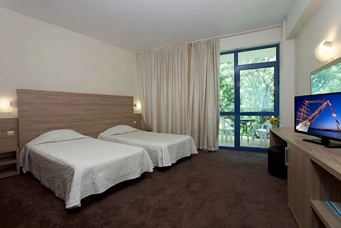 Villa Elena Varna - Image 1