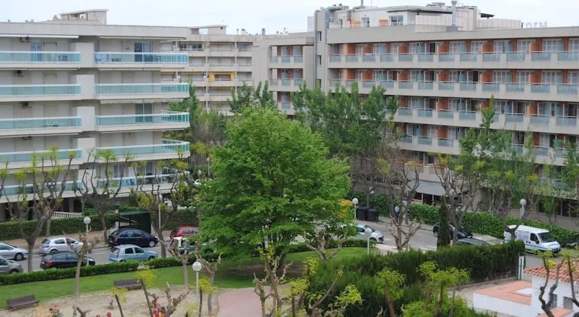 Apartamentos Riviera Arysal - Image 1