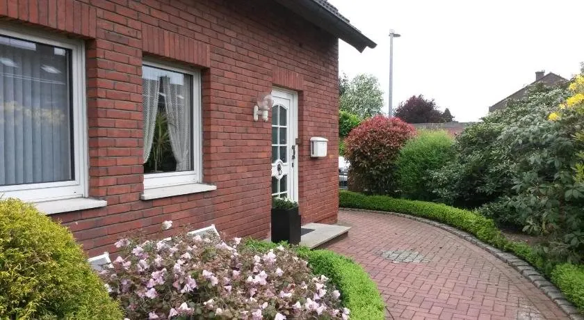 Charmante, moderne Wohnung - Image 1