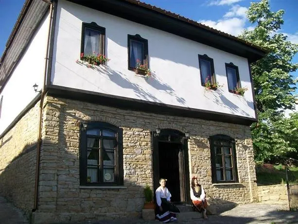 Staroto Shkolo Guest House - Image 1