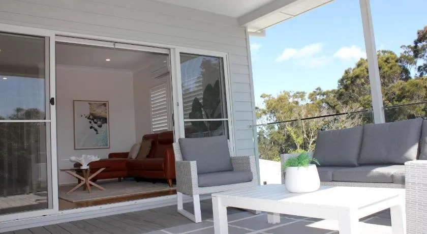 Ayada Villa - Pet Friendly - 1 Min to Beach - Image 1