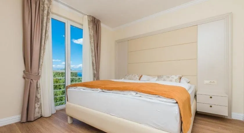 Villa Tunera - Luxury Apartments I - Image 1