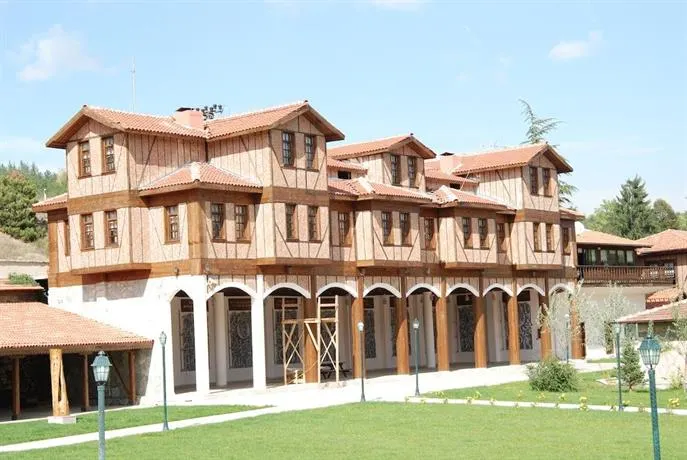 Serender Park Hotel - Image 1