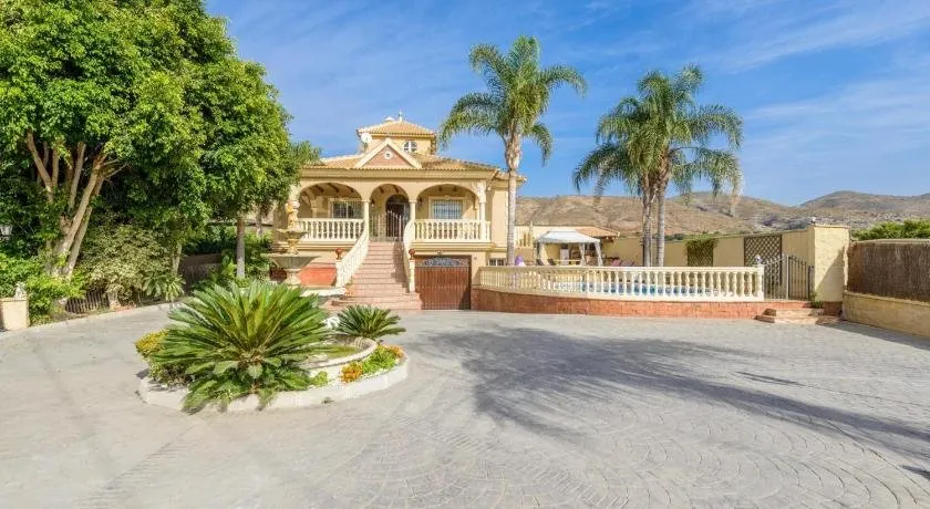 Villa Montenegros - Image 1
