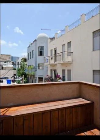 Town House TLV Yemanite Quarter - Image 1