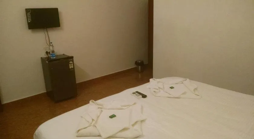 Yoyogoa Cottages - Image 1