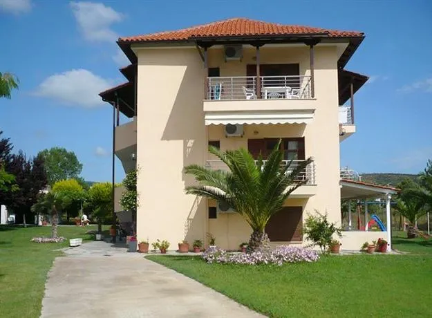 Evangelia's Family House - Image 1