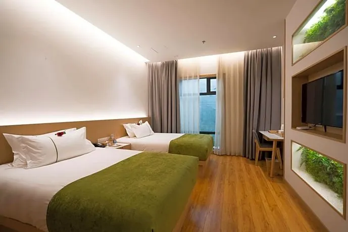 Bindun Langyi Hotel (Chongqing Jiefangbei Hongyadong) - Image 1