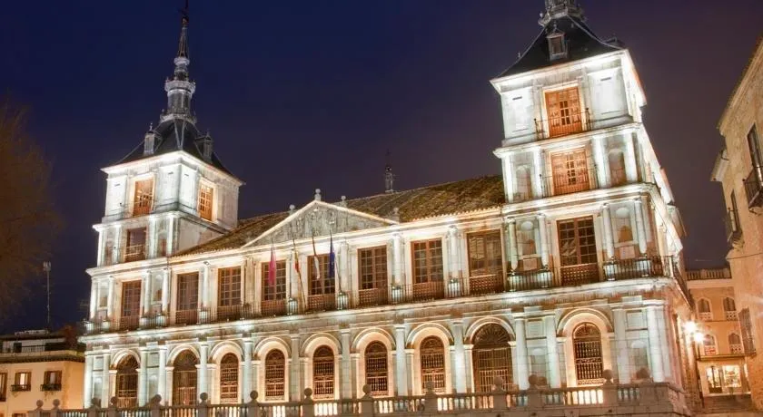 ~TÍVOLI~ Edificio Histórico S.XVI. Centro - Image 1