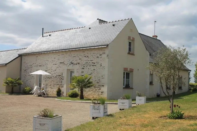 Le Logis de Clope Chien - Image 1
