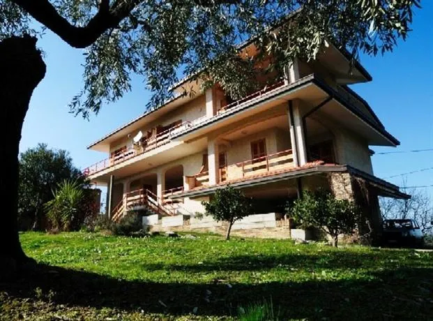 L'Oleandro - Image 1