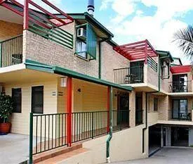 Edmondstone Motel - Image 1