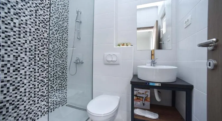 Apartment L Palace - Image 1