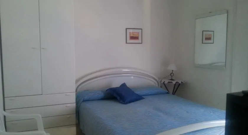 Holiday Home Riva Iblea - Image 1