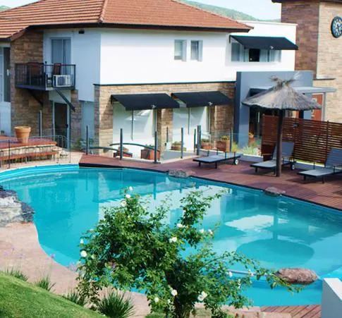 Tagore Suites Hotel - Image 1