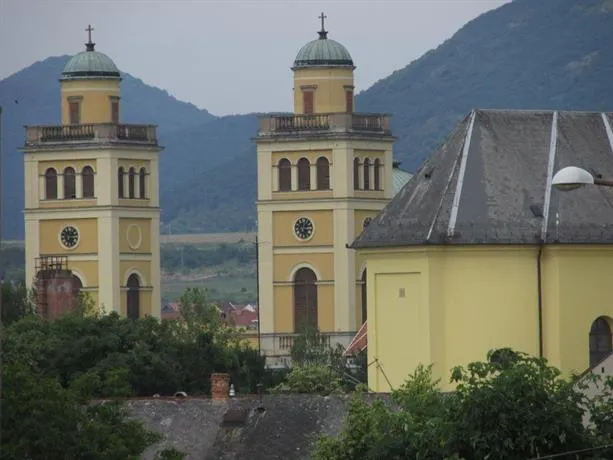 Bazis Guesthouse - Image 1