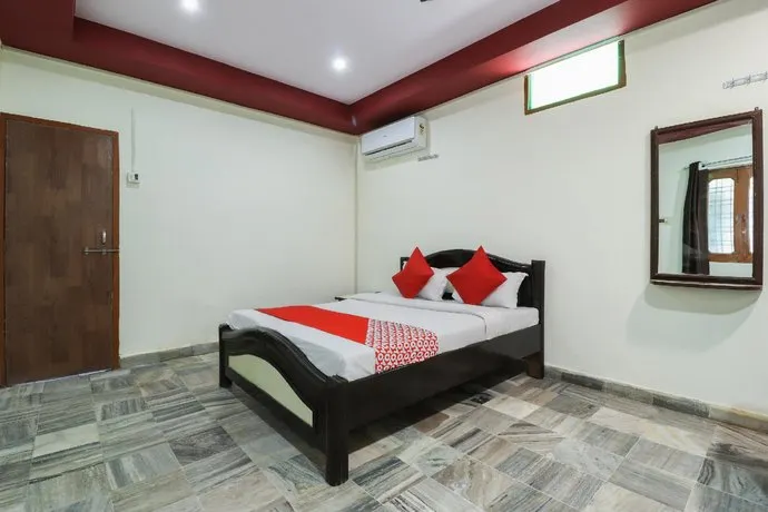 Hotel Shiv Ganga by OYO Rooms - Image 1
