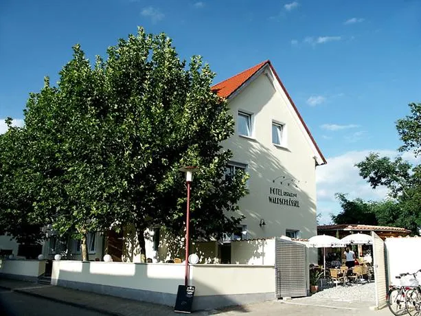 Waldschlössel - Image 1