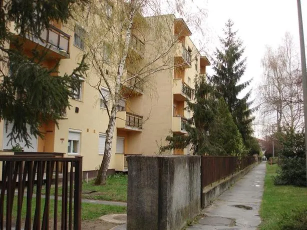 Heviz Asl Apartments - Image 1