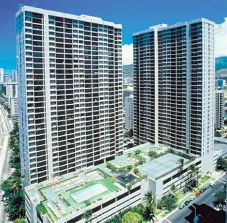 CIMY Hawaii Resorts At The Waikiki Banyan - Image 1