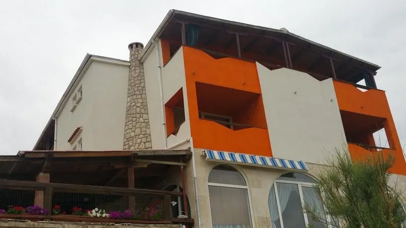 B&B Pansion Zlatko - Image 1