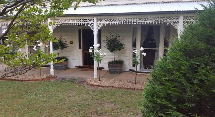Annadale House - Image 1