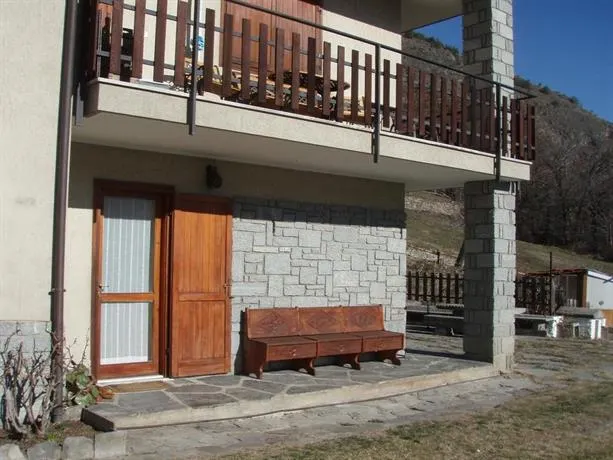 Holiday Home Panorama - Image 1