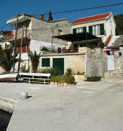 House Zrinka - Image 1